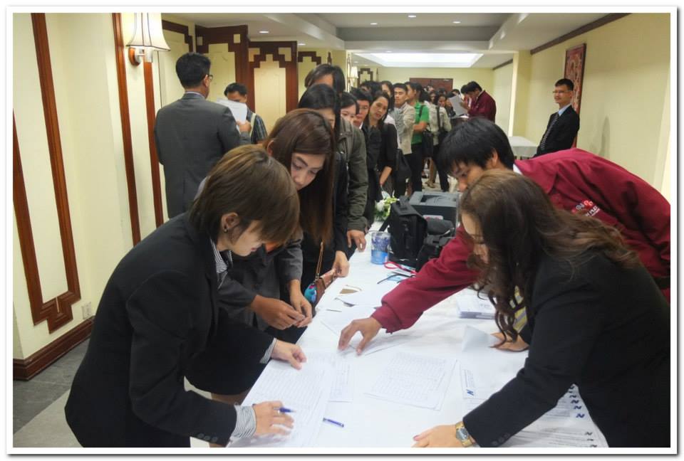 ภาพบรรยากาศการอบรมครูเคมีและฟิสิกส์ใช้งาน Yenka Simulation ครั้งที่ 65